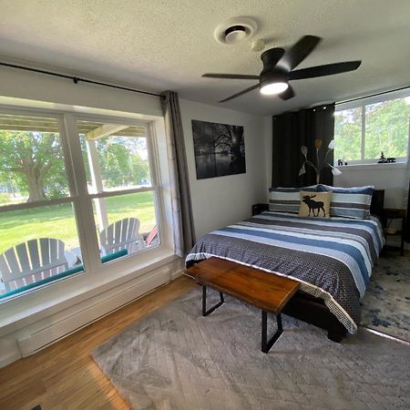 Our Place Up North Bnb Huntsville Esterno foto