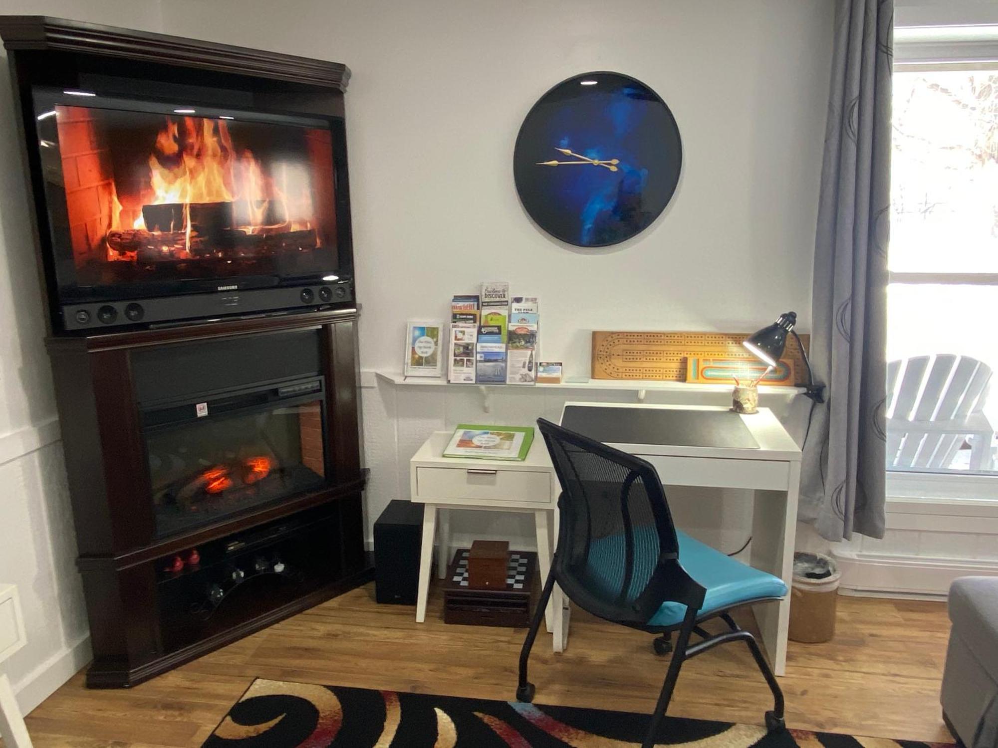 Our Place Up North Bnb Huntsville Esterno foto